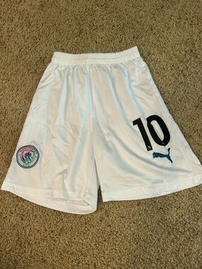 Manchester City - Puma White Men's Athletic Shorts with Black Number